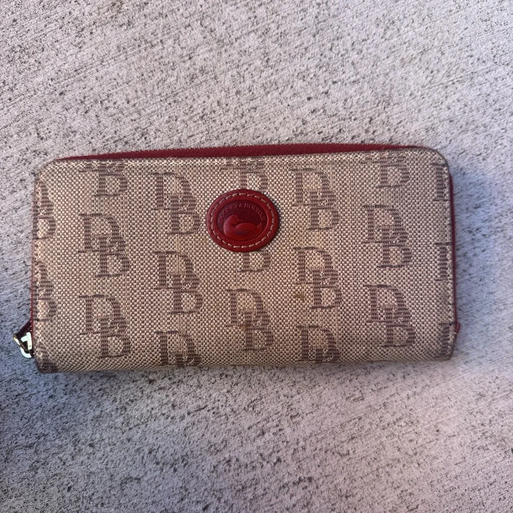 Dooney and Bourke Vintage‎ Monogram Canvas Tassle Shoulder Bag and Wallet Y2K